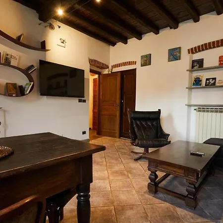 Apartment Borgo Dora House Turin