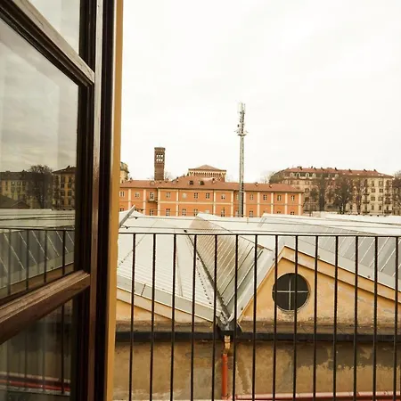 Apartment Borgo Dora House