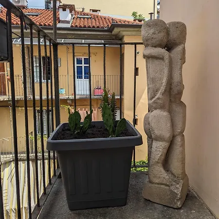 Borgo Dora House * Turin