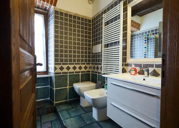 Borgo Dora House