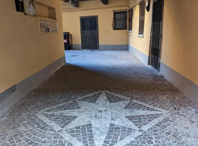 Borgo Dora House