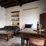 Borgo Dora House * 都灵